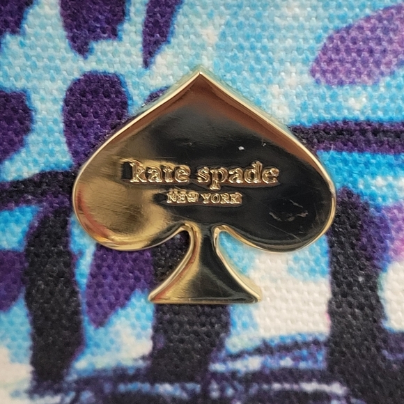 Kate Spade New York Daytripper Bon Bella Shopper Tote Bag. - Picture 3 of 16